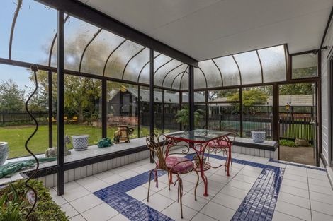 Photo of property in 208 Roslyn Road, Levin, 5510