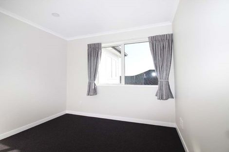 Photo of property in 78 Jeroboam Loop, Kumeu, 0810