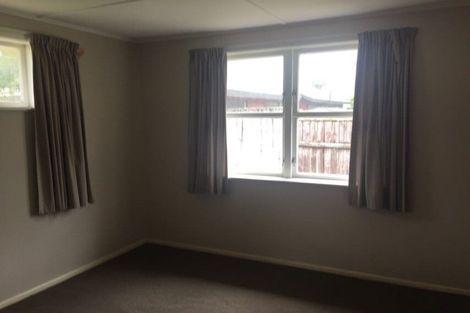 Photo of property in 2/264a Fergusson Drive, Heretaunga, Upper Hutt, 5018