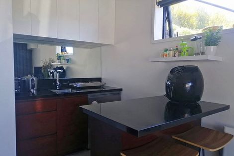 Photo of property in 61 Middleton Road, Queenstown Hill, Queenstown, 9300