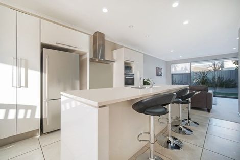 Photo of property in 18 Purchas Hill Drive, Stonefields, Auckland, 1072