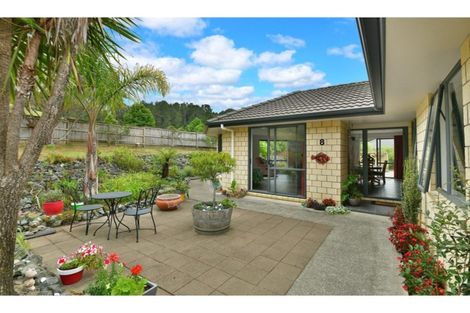 Photo of property in 8 Puhoi Close, Puhoi, Warkworth, 0994