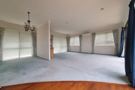 Photo of property in 17b Colmar Road, Mellons Bay, Auckland, 2014