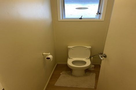 Photo of property in 13 Kerria Place, Sunnynook, Auckland, 0620