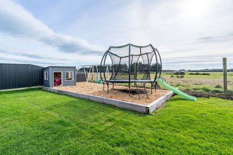 Photo of property in 28 Lindsay Way, Grasmere, Invercargill, 9810