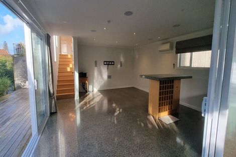 Photo of property in 2/17 Bevyn Street, Castor Bay, Auckland, 0620