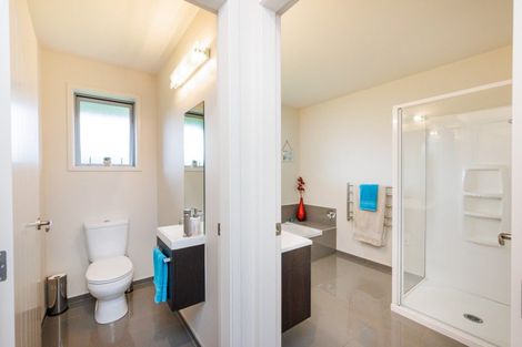 Photo of property in 100 Greer Court, Bunnythorpe, Palmerston North, 4481