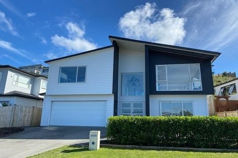 Photo of property in 138 Arran Point Parade, Orewa, 0931
