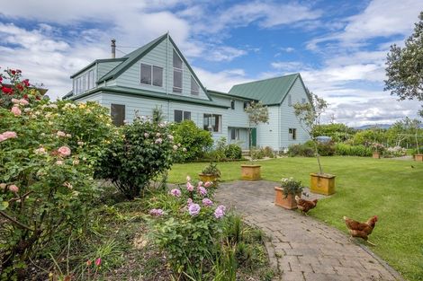 Photo of property in 21 Atkinson Avenue, Otaki Beach, Otaki, 5512