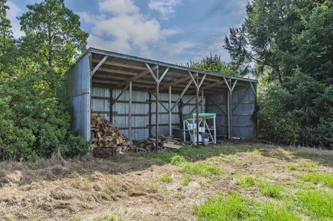 Photo of property in 2394 Old West Coast Road, Kirwee, Christchurch, 7671