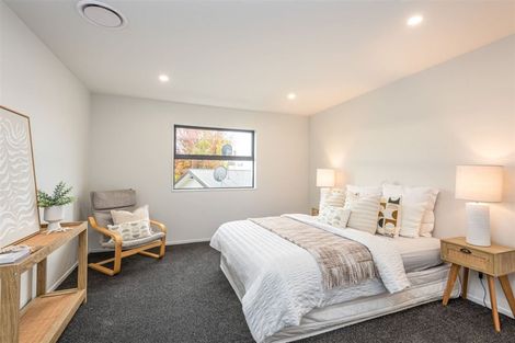 Photo of property in 1/117 Hills Road, Edgeware, Christchurch, 8013