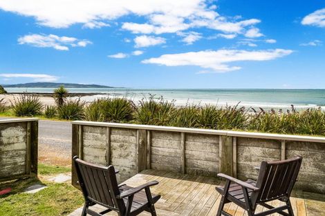 Photo of property in 2 Wood Street, Kaka Point, Balclutha, 9271