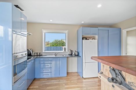 Photo of property in 19 Beatrice Place, Avonhead, Christchurch, 8042