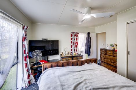 Photo of property in 4 Palgrave Avenue, Flaxmere, Hastings, 4120