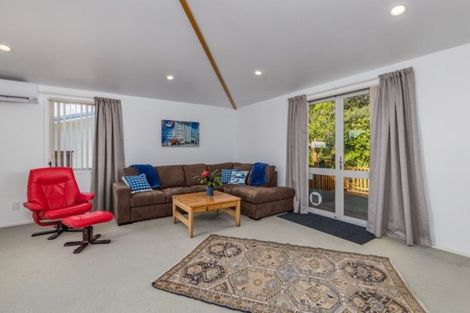 Photo of property in 86 Te Haumi Drive, Paihia, 0200