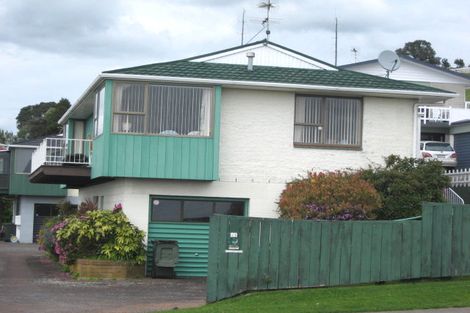 Photo of property in 71 South Road, Blagdon, New Plymouth, 4310