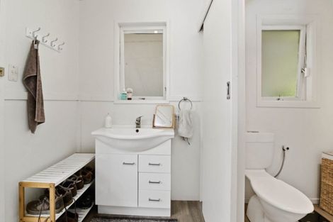 Photo of property in 1b Sloane Avenue, Tihiotonga, Rotorua, 3015