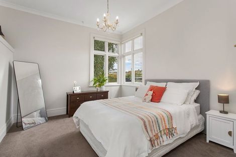 Photo of property in 1/1004 Colombo Street, St Albans, Christchurch, 8014