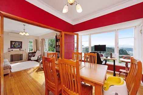 Photo of property in 15 Mertoun Terrace, Highbury, Wellington, 6012