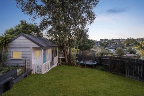 Photo of property in 2 Redwing Street, Browns Bay, Auckland, 0630
