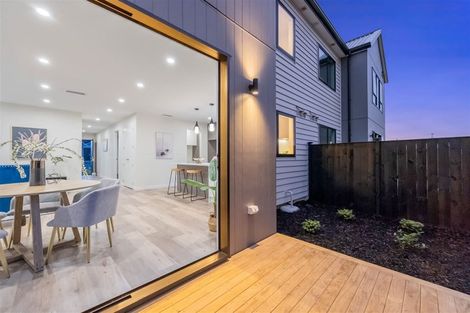 Photo of property in 15 Babos Avenue, Kumeu, 0810