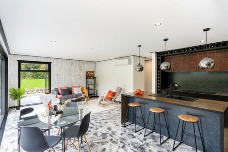 Photo of property in 112 Kawiu Road, Levin, 5510