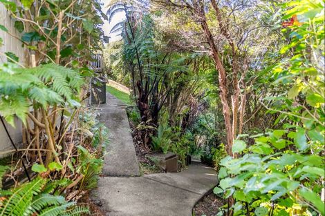 Photo of property in 4 Akatea Road, Korokoro, Lower Hutt, 5012