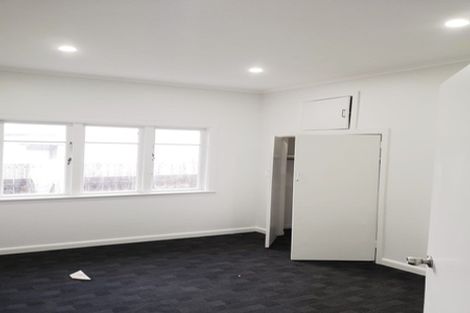 Photo of property in 125 East Tamaki Road, Papatoetoe, Auckland, 2025