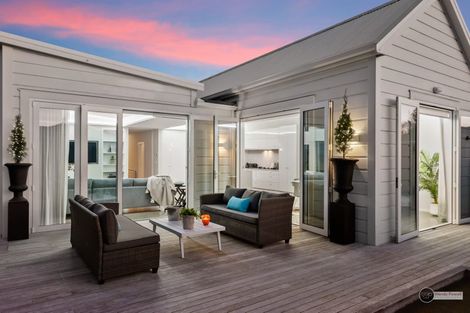 Photo of property in 35 Buick Street, Petone, Lower Hutt, 5012