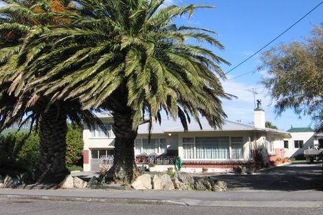 Photo of property in 42 Harrison Street West, Featherston, 5710