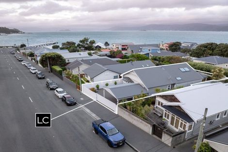 Photo of property in 23 Ferry Street, Seatoun, Wellington, 6022