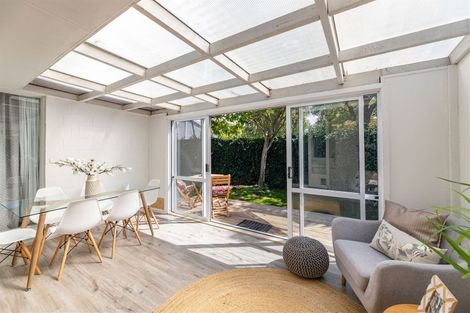 Photo of property in 124 Mcfaddens Road, St Albans, Christchurch, 8052