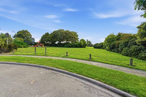 Photo of property in 16 Fernbrook Place, Mairehau, Christchurch, 8013