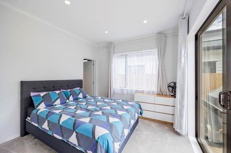 Photo of property in 26 Paihere Street, Huapai, Kumeu, 0810