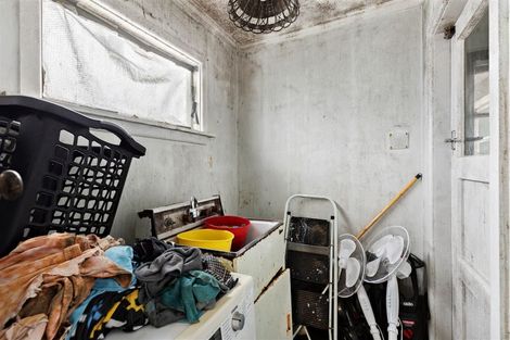 Photo of property in 304 Wainoni Road, Avondale, Christchurch, 8061