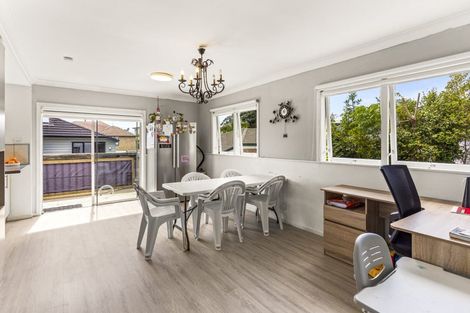 Photo of property in 39a Baird Street, Howick, Auckland, 2014