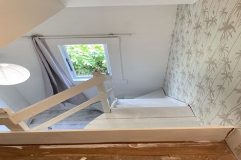 Photo of property in 9 Mortimer Terrace, Aro Valley, Wellington, 6021