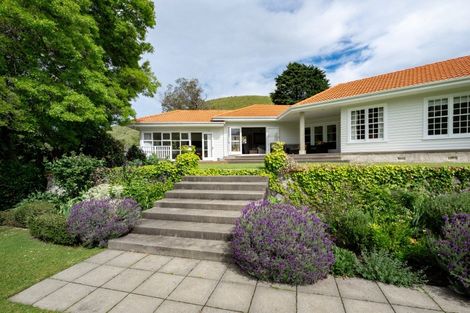 Photo of property in 339 Seafield Road, Eskdale, Napier, 4182