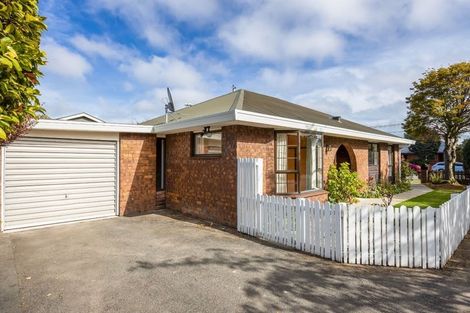 Photo of property in 68 Somerfield Street, Somerfield, Christchurch, 8024