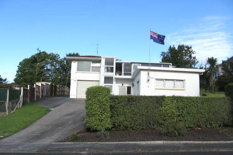 Photo of property in 1 Carina Crescent, Torbay, Auckland, 0630