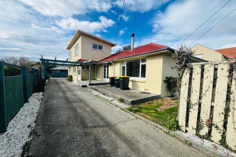 Photo of property in 116 Avonhead Road, Avonhead, Christchurch, 8042