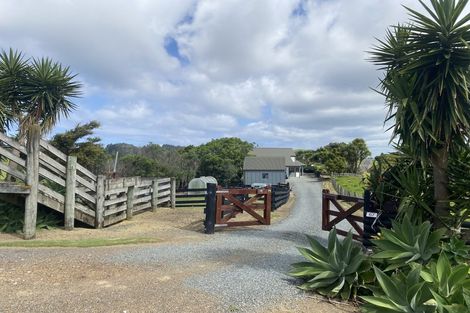 Photo of property in 67 Walu Lane, Matapouri, Whangarei, 0173