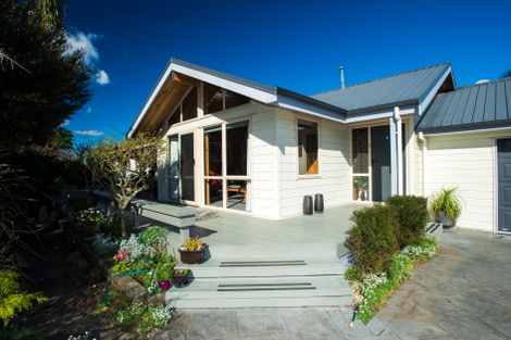 Photo of property in 122 Potae Avenue, Lytton West, Gisborne, 4010