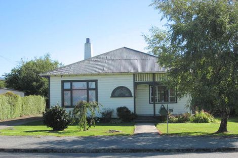 Photo of property in 38 Harris Street, Waimate, 7924