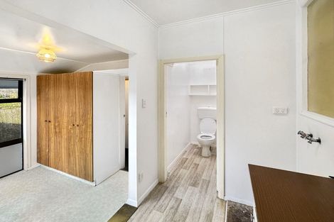 Photo of property in 216 Waddington Drive, Naenae, Lower Hutt, 5011