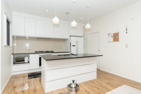 Photo of property in 17 Teafields Court, Huntington, Hamilton, 3210