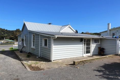 Photo of property in 2076 Rings Road, Coromandel, 3506