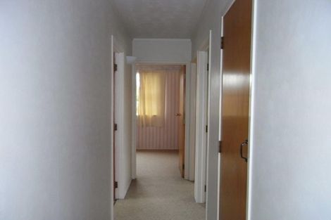 Photo of property in 397 Bucklands Beach Road, Bucklands Beach, Auckland, 2012