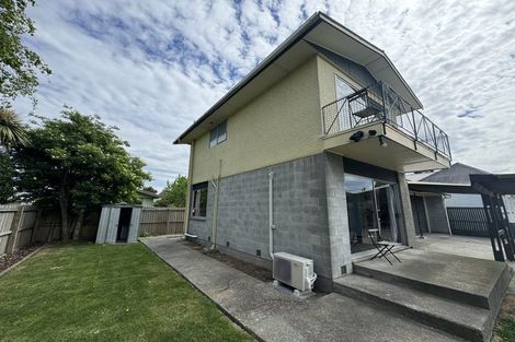 Photo of property in 2/14 Rogers Street, Sydenham, Christchurch, 8023