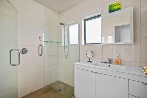 Photo of property in 90 Shields Street, Clyde, 9330